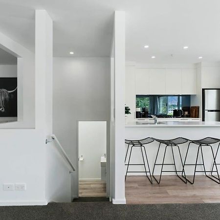 Central Queenstown Luxury Εξωτερικό φωτογραφία