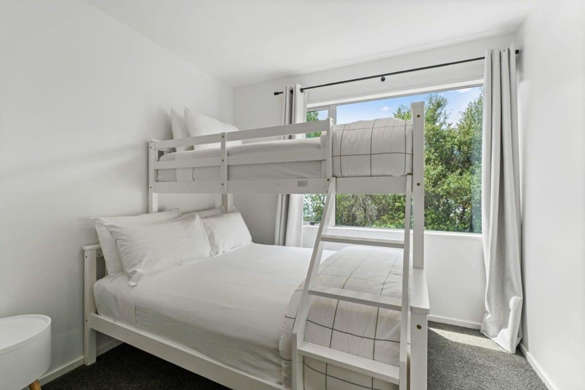 Central Queenstown Luxury Εξωτερικό φωτογραφία