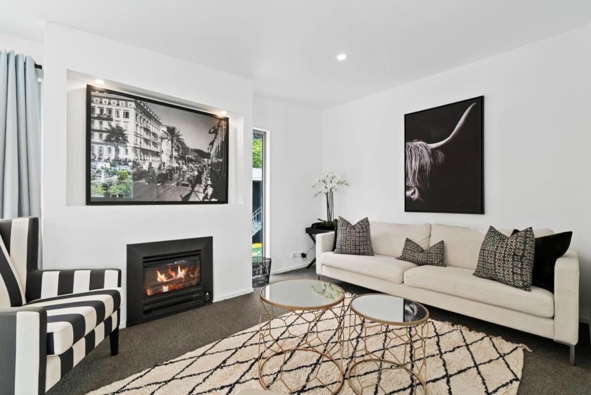 Central Queenstown Luxury Εξωτερικό φωτογραφία